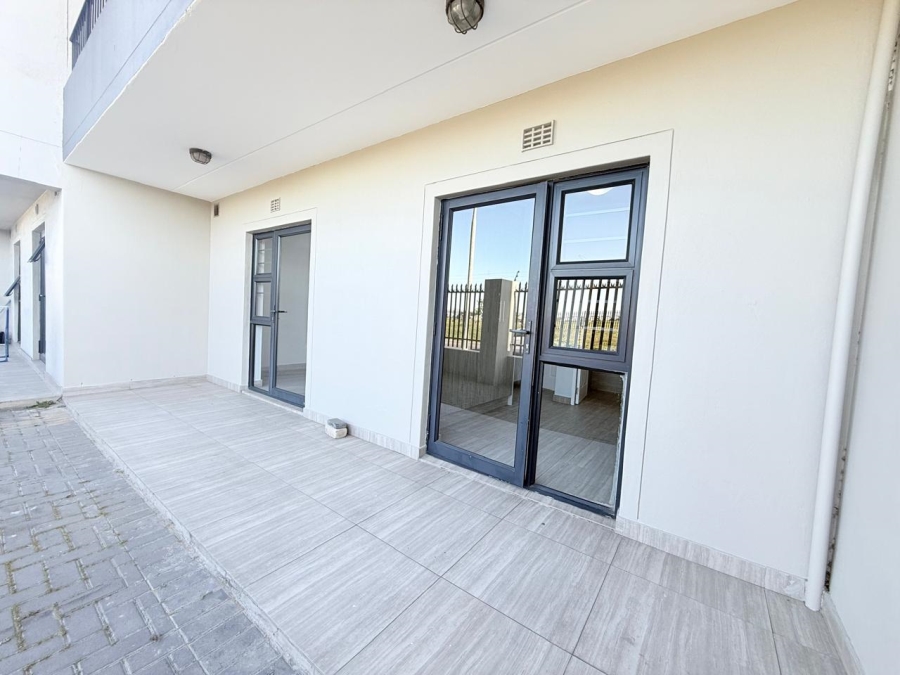 2 Bedroom Property for Sale in Parklands North Western Cape